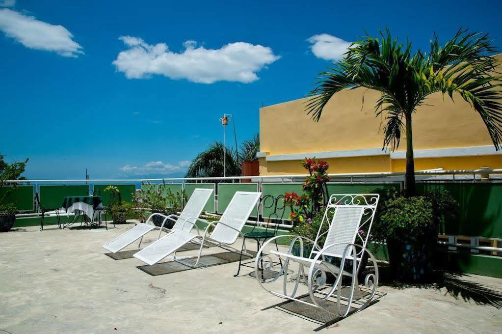 Prince Hotel 太子港 外观 照片