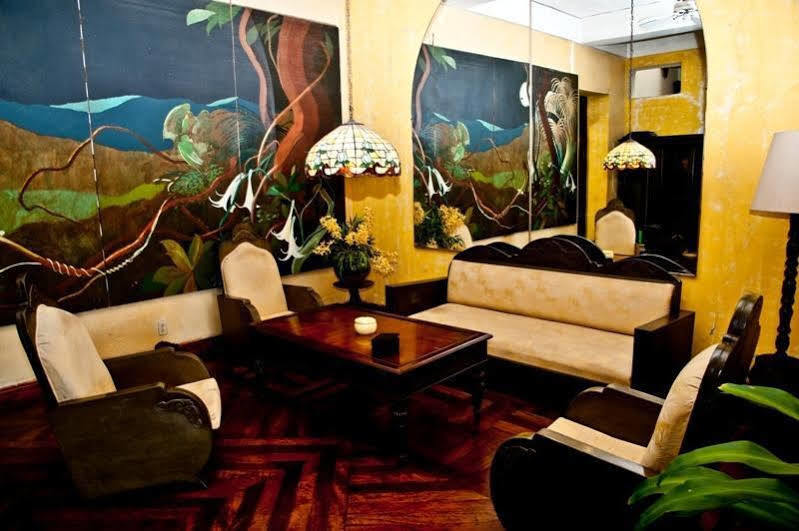 Prince Hotel 太子港 外观 照片